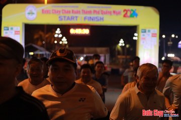 BƯỚC CHẠY CHÀO XUÂN THÀNH PHỐ QUẢNG NGÃI 2024 - Ảnh #1238987