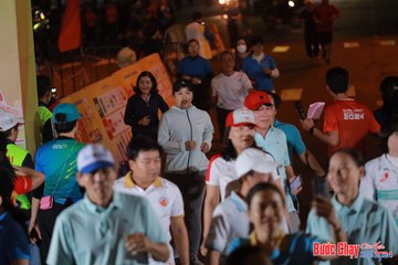 BƯỚC CHẠY CHÀO XUÂN THÀNH PHỐ QUẢNG NGÃI 2024 - Ảnh #1240456