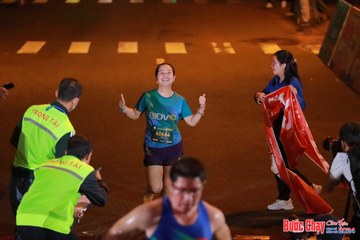 BƯỚC CHẠY CHÀO XUÂN THÀNH PHỐ QUẢNG NGÃI 2024 - Ảnh #1241336