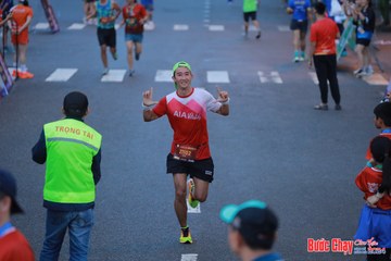 BƯỚC CHẠY CHÀO XUÂN THÀNH PHỐ QUẢNG NGÃI 2024 - Ảnh #1251093