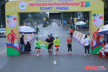 BƯỚC CHẠY CHÀO XUÂN THÀNH PHỐ QUẢNG NGÃI 2024 - Ảnh #1252248