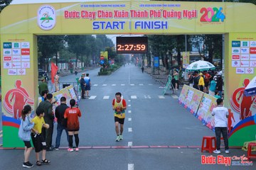 BƯỚC CHẠY CHÀO XUÂN THÀNH PHỐ QUẢNG NGÃI 2024 - Ảnh #1252089