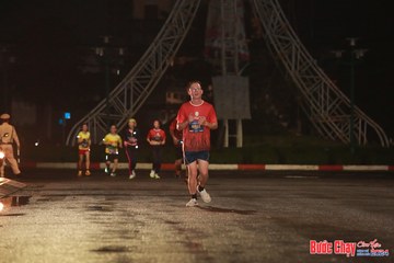 BƯỚC CHẠY CHÀO XUÂN THÀNH PHỐ QUẢNG NGÃI 2024 - Ảnh #1229397