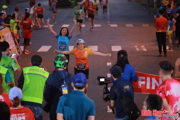 BƯỚC CHẠY CHÀO XUÂN THÀNH PHỐ QUẢNG NGÃI 2024 - Ảnh #1249897