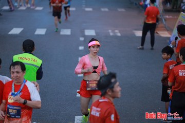 BƯỚC CHẠY CHÀO XUÂN THÀNH PHỐ QUẢNG NGÃI 2024 - Ảnh #1251042