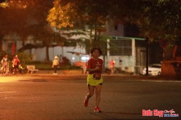 BƯỚC CHẠY CHÀO XUÂN THÀNH PHỐ QUẢNG NGÃI 2024 - Ảnh #1236628