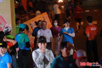 BƯỚC CHẠY CHÀO XUÂN THÀNH PHỐ QUẢNG NGÃI 2024 - Ảnh #1240475