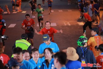 BƯỚC CHẠY CHÀO XUÂN THÀNH PHỐ QUẢNG NGÃI 2024 - Ảnh #1249676