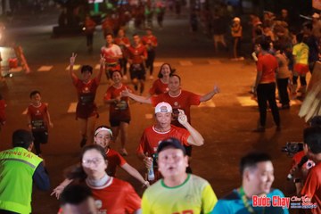 BƯỚC CHẠY CHÀO XUÂN THÀNH PHỐ QUẢNG NGÃI 2024 - Ảnh #1248826
