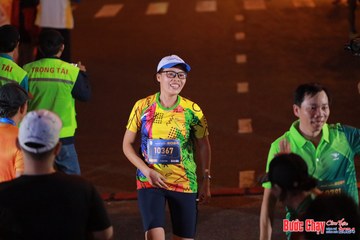 BƯỚC CHẠY CHÀO XUÂN THÀNH PHỐ QUẢNG NGÃI 2024 - Ảnh #1249043