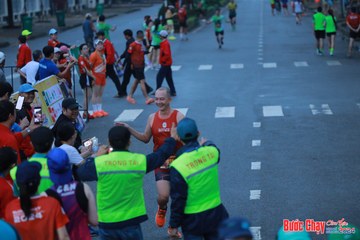 BƯỚC CHẠY CHÀO XUÂN THÀNH PHỐ QUẢNG NGÃI 2024 - Ảnh #1251155