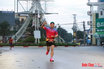 BƯỚC CHẠY CHÀO XUÂN THÀNH PHỐ QUẢNG NGÃI 2024 - Ảnh #1230456