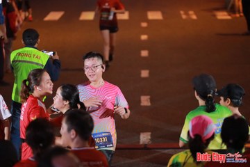 BƯỚC CHẠY CHÀO XUÂN THÀNH PHỐ QUẢNG NGÃI 2024 - Ảnh #1249275