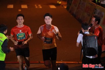BƯỚC CHẠY CHÀO XUÂN THÀNH PHỐ QUẢNG NGÃI 2024 - Ảnh #1240912