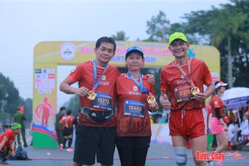 BƯỚC CHẠY CHÀO XUÂN THÀNH PHỐ QUẢNG NGÃI 2024 - Ảnh #1221714
