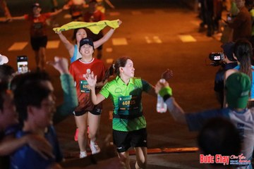 BƯỚC CHẠY CHÀO XUÂN THÀNH PHỐ QUẢNG NGÃI 2024 - Ảnh #1244243