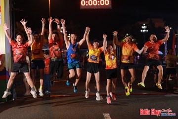 BƯỚC CHẠY CHÀO XUÂN THÀNH PHỐ QUẢNG NGÃI 2024 - Ảnh #1212834
