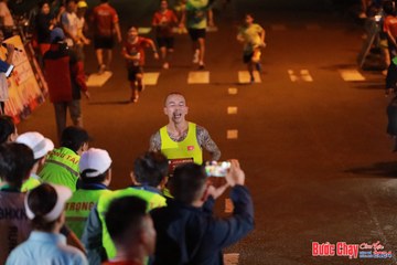 BƯỚC CHẠY CHÀO XUÂN THÀNH PHỐ QUẢNG NGÃI 2024 - Ảnh #1247355