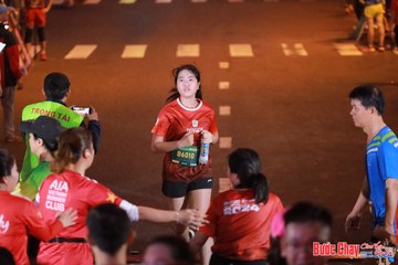 BƯỚC CHẠY CHÀO XUÂN THÀNH PHỐ QUẢNG NGÃI 2024 - Ảnh #1249283
