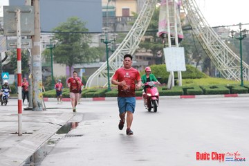 BƯỚC CHẠY CHÀO XUÂN THÀNH PHỐ QUẢNG NGÃI 2024 - Ảnh #1231111