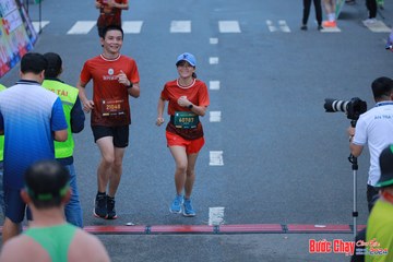 BƯỚC CHẠY CHÀO XUÂN THÀNH PHỐ QUẢNG NGÃI 2024 - Ảnh #1251547