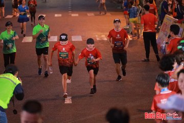 BƯỚC CHẠY CHÀO XUÂN THÀNH PHỐ QUẢNG NGÃI 2024 - Ảnh #1249459