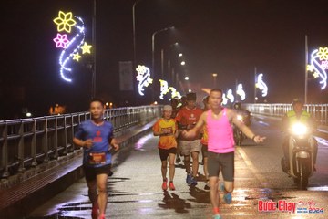 BƯỚC CHẠY CHÀO XUÂN THÀNH PHỐ QUẢNG NGÃI 2024 - Ảnh #1229603