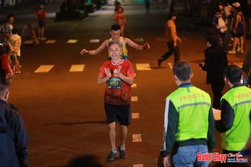 BƯỚC CHẠY CHÀO XUÂN THÀNH PHỐ QUẢNG NGÃI 2024 - Ảnh #1242382