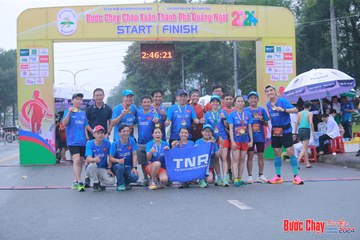 BƯỚC CHẠY CHÀO XUÂN THÀNH PHỐ QUẢNG NGÃI 2024 - Ảnh #1222287