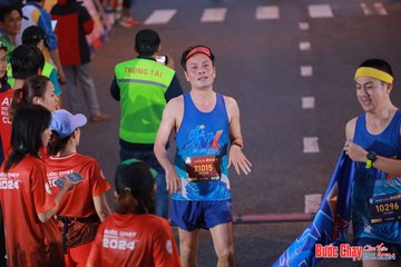 BƯỚC CHẠY CHÀO XUÂN THÀNH PHỐ QUẢNG NGÃI 2024 - Ảnh #1250144