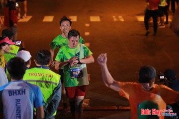 BƯỚC CHẠY CHÀO XUÂN THÀNH PHỐ QUẢNG NGÃI 2024 - Ảnh #1252440