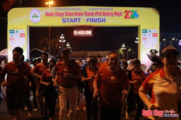 BƯỚC CHẠY CHÀO XUÂN THÀNH PHỐ QUẢNG NGÃI 2024 - Ảnh #1238809