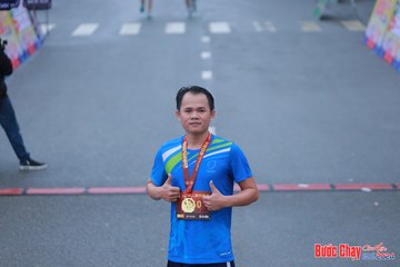 BƯỚC CHẠY CHÀO XUÂN THÀNH PHỐ QUẢNG NGÃI 2024 - Ảnh #1252296