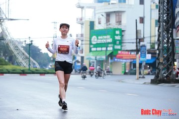 BƯỚC CHẠY CHÀO XUÂN THÀNH PHỐ QUẢNG NGÃI 2024 - Ảnh #1230867