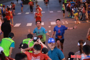 BƯỚC CHẠY CHÀO XUÂN THÀNH PHỐ QUẢNG NGÃI 2024 - Ảnh #1249986