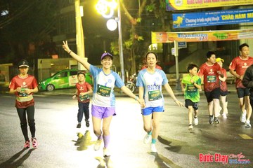 BƯỚC CHẠY CHÀO XUÂN THÀNH PHỐ QUẢNG NGÃI 2024 - Ảnh #1223020