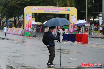 BƯỚC CHẠY CHÀO XUÂN THÀNH PHỐ QUẢNG NGÃI 2024 - Ảnh #1231608