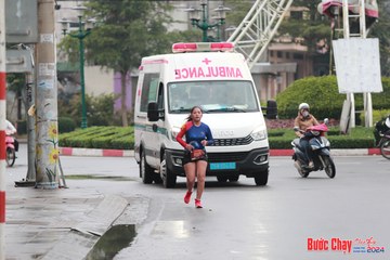 BƯỚC CHẠY CHÀO XUÂN THÀNH PHỐ QUẢNG NGÃI 2024 - Ảnh #1231174