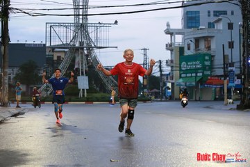 BƯỚC CHẠY CHÀO XUÂN THÀNH PHỐ QUẢNG NGÃI 2024 - Ảnh #1230335