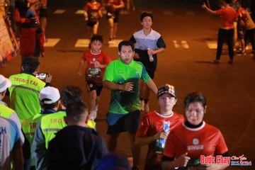 BƯỚC CHẠY CHÀO XUÂN THÀNH PHỐ QUẢNG NGÃI 2024 - Ảnh #1247457