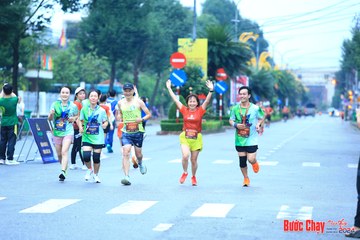 BƯỚC CHẠY CHÀO XUÂN THÀNH PHỐ QUẢNG NGÃI 2024 - Ảnh #1230290