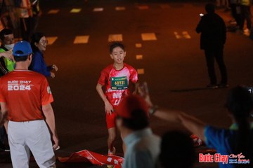 BƯỚC CHẠY CHÀO XUÂN THÀNH PHỐ QUẢNG NGÃI 2024 - Ảnh #1240551