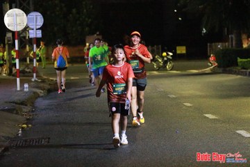BƯỚC CHẠY CHÀO XUÂN THÀNH PHỐ QUẢNG NGÃI 2024 - Ảnh #1225013