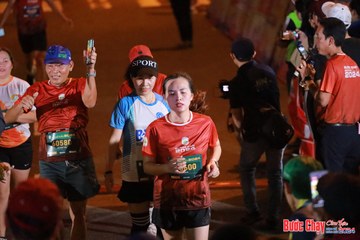 BƯỚC CHẠY CHÀO XUÂN THÀNH PHỐ QUẢNG NGÃI 2024 - Ảnh #1247238