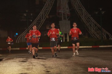 BƯỚC CHẠY CHÀO XUÂN THÀNH PHỐ QUẢNG NGÃI 2024 - Ảnh #1229545