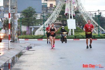BƯỚC CHẠY CHÀO XUÂN THÀNH PHỐ QUẢNG NGÃI 2024 - Ảnh #1230646