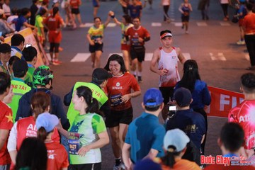 BƯỚC CHẠY CHÀO XUÂN THÀNH PHỐ QUẢNG NGÃI 2024 - Ảnh #1249911