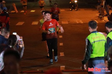 BƯỚC CHẠY CHÀO XUÂN THÀNH PHỐ QUẢNG NGÃI 2024 - Ảnh #1243286