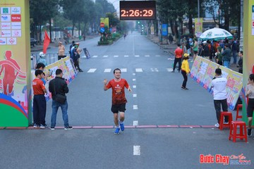 BƯỚC CHẠY CHÀO XUÂN THÀNH PHỐ QUẢNG NGÃI 2024 - Ảnh #1252062