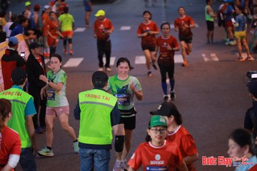 BƯỚC CHẠY CHÀO XUÂN THÀNH PHỐ QUẢNG NGÃI 2024 - Ảnh #1250015